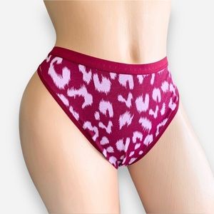 Victoria's Secret Pink Leopard Print Panties